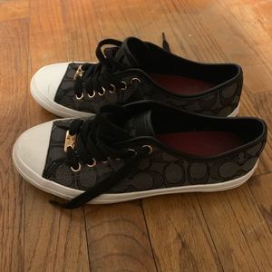 Coach Women’s Empire Outline Sneakers- Worn once!